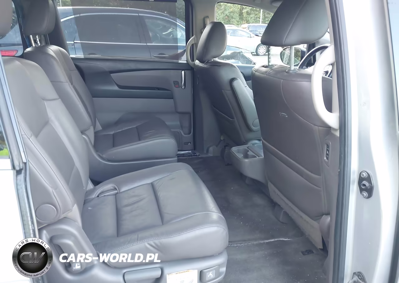 2015 Honda Odyssey Touring-Touring Elite VIN:5FNRL5H91FB094088 - 8