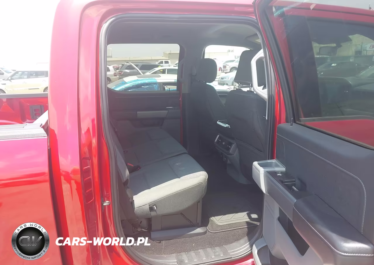 2024 Ford F-150 Xlt VIN:1FTFW3L87RKF80215 - 8