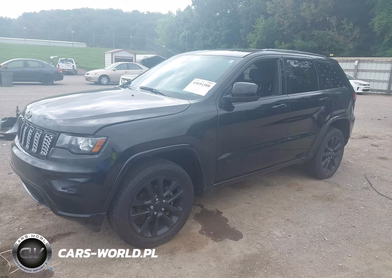2018 Jeep Grand Cherokee Altitude 4X4 VIN:1C4RJFAG1JC264704 - 2