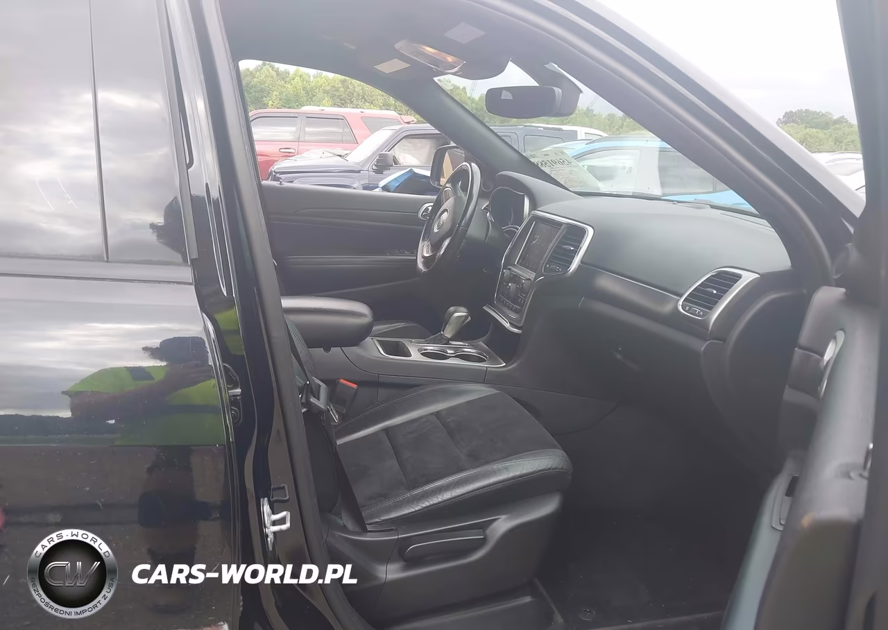 2018 Jeep Grand Cherokee Altitude 4X4 VIN:1C4RJFAG1JC264704 - 5
