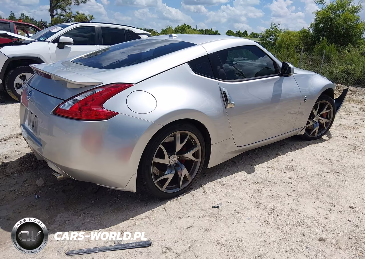 2017 Nissan 370Z Sport Tech VIN:JN1AZ4EH1HM954974 - 4