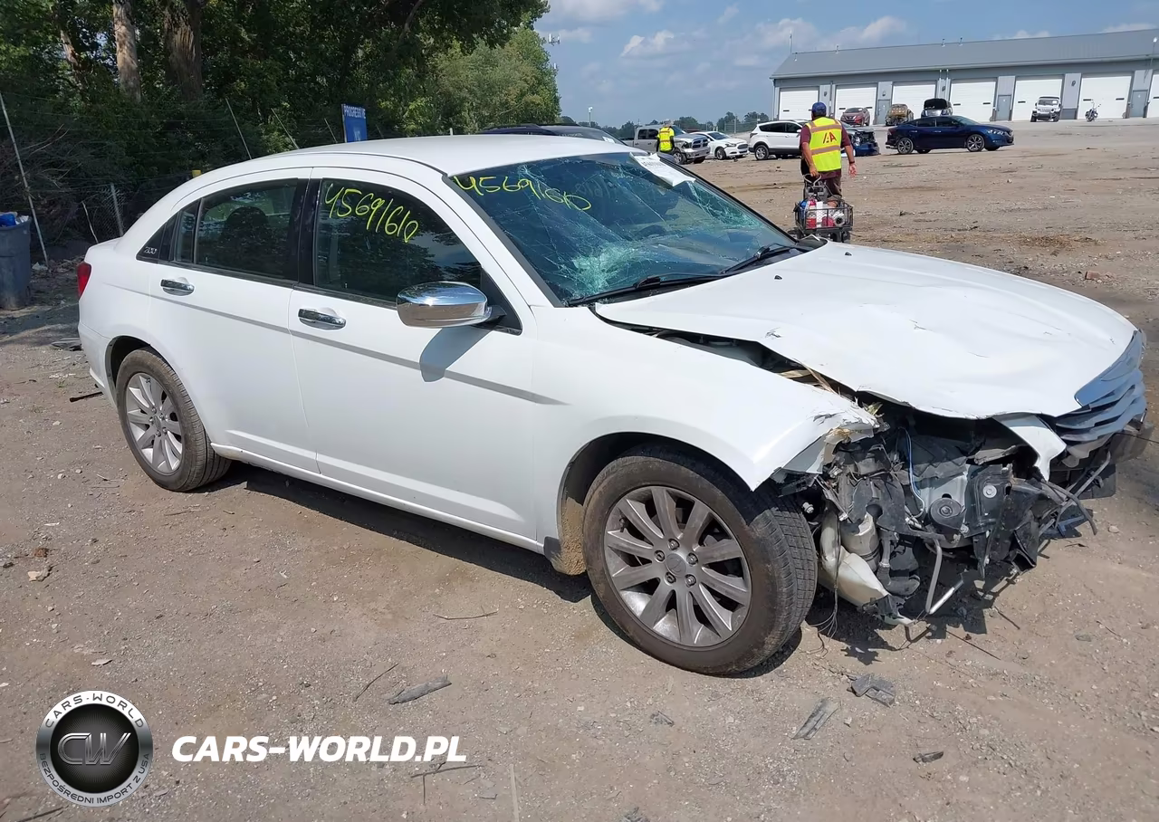 2014 Chrysler 200 Limited – zdjęcie 1 z 17