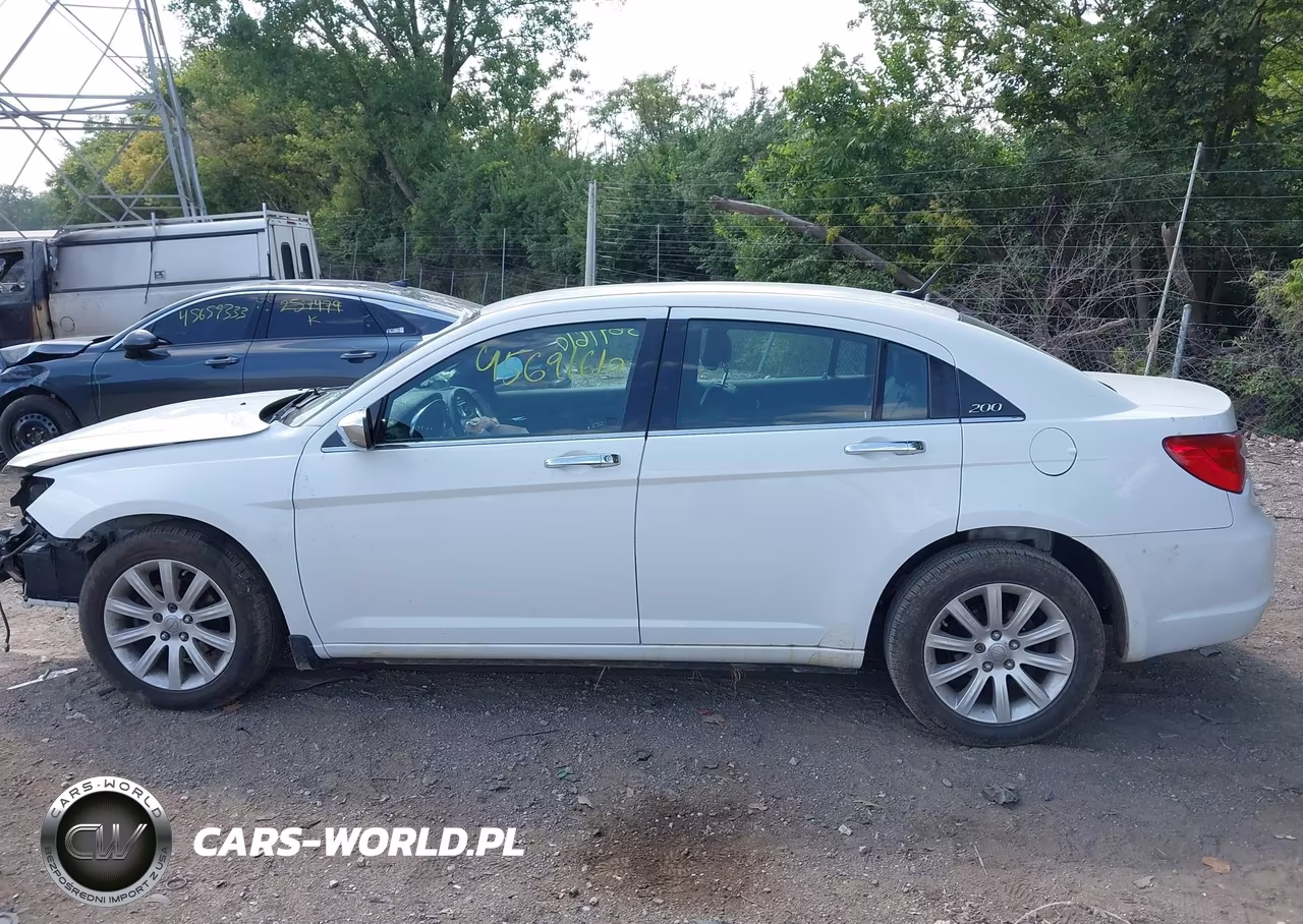 2014 Chrysler 200 Limited VIN:1C3CCBCG9EN198505 - 15