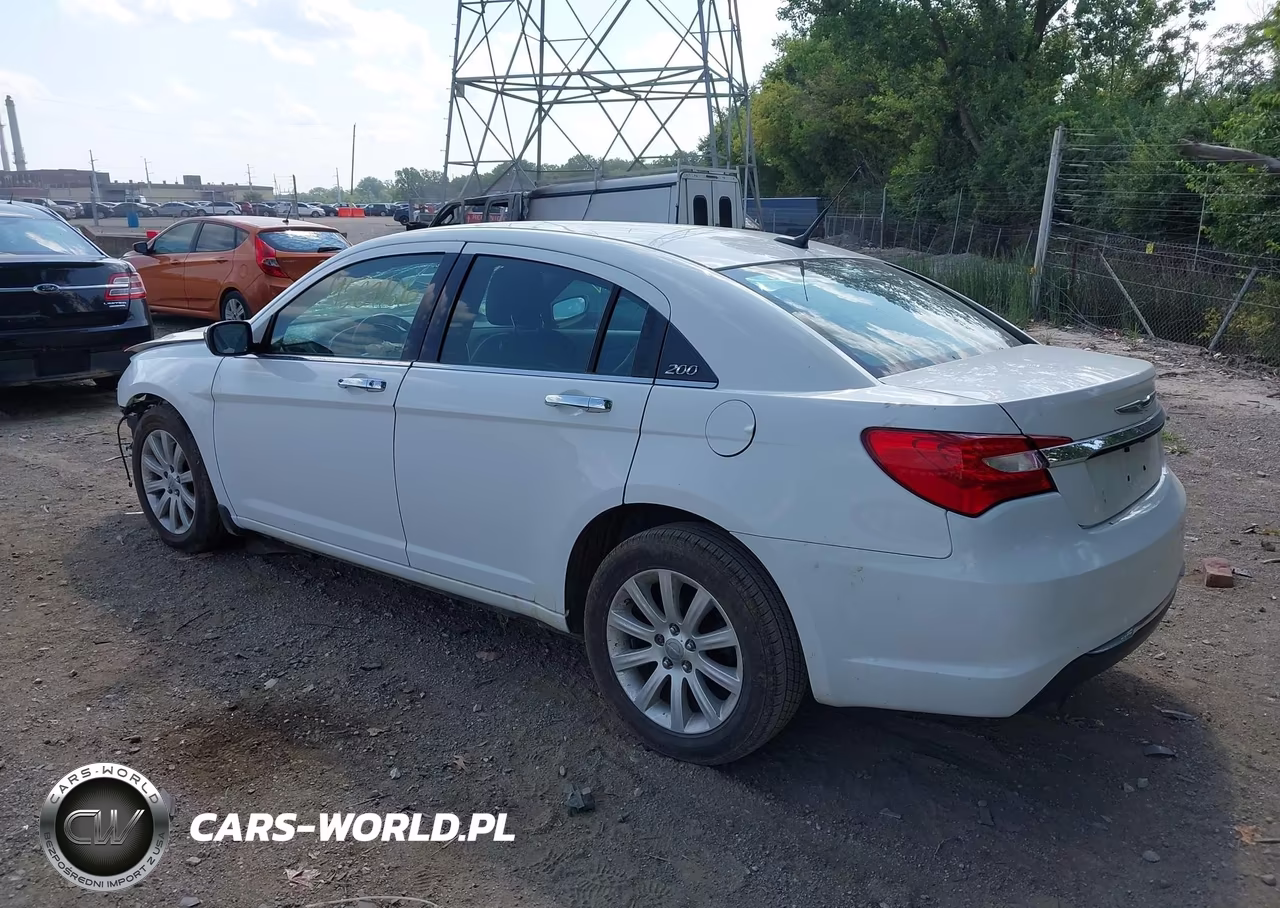 2014 Chrysler 200 Limited VIN:1C3CCBCG9EN198505 - 3