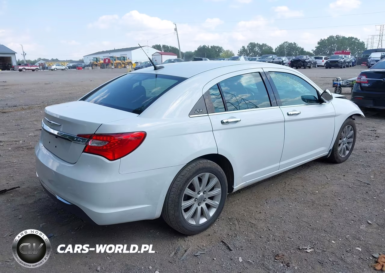 2014 Chrysler 200 Limited VIN:1C3CCBCG9EN198505 - 4