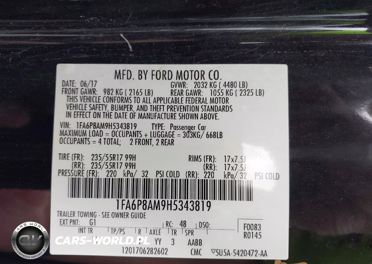 2017 Ford Mustang V6 VIN:1FA6P8AM9H5343819 - 9