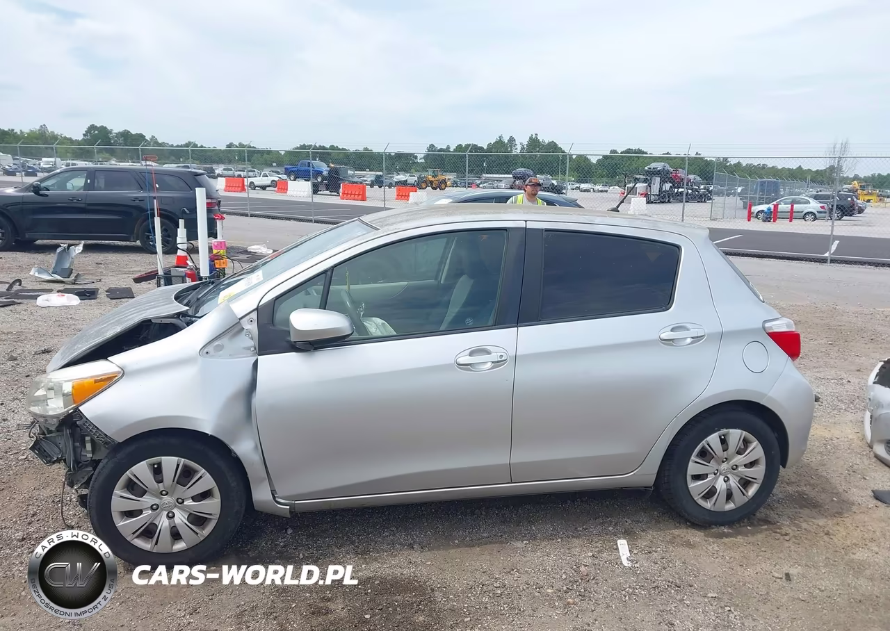 2014 Toyota Yaris Le (Tmc-Cbu Plant) VIN:JTDKTUD31ED577180 - 15