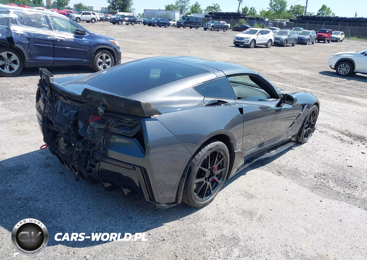 2017 Chevrolet Corvette Stingray VIN:1G1YA2D71H5107018 - 4