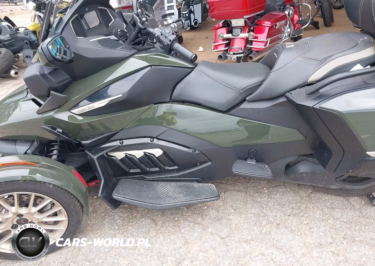 2023 Can-Am Spyder Roadster Rt-Rt Limited VIN:2BXNBDD21PV005959 - 9