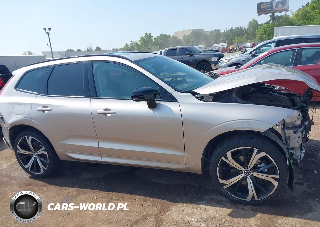 2024 Volvo Xc60 B5 Ultimate Dark Theme VIN:YV4L12RM4R1819125 - 14