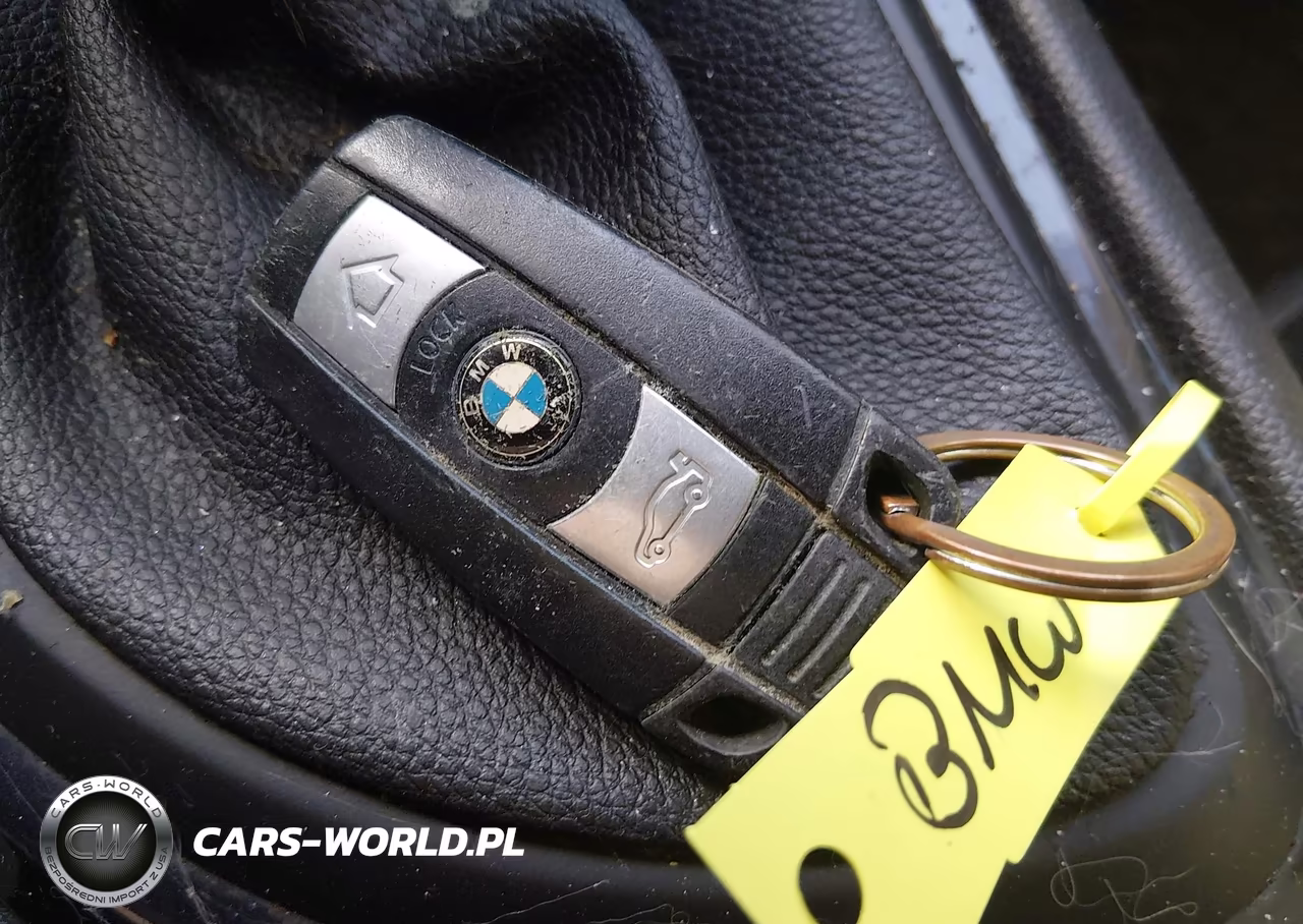 2011 BMW 128I VIN:WBAUP7C52BVK78415 - 11