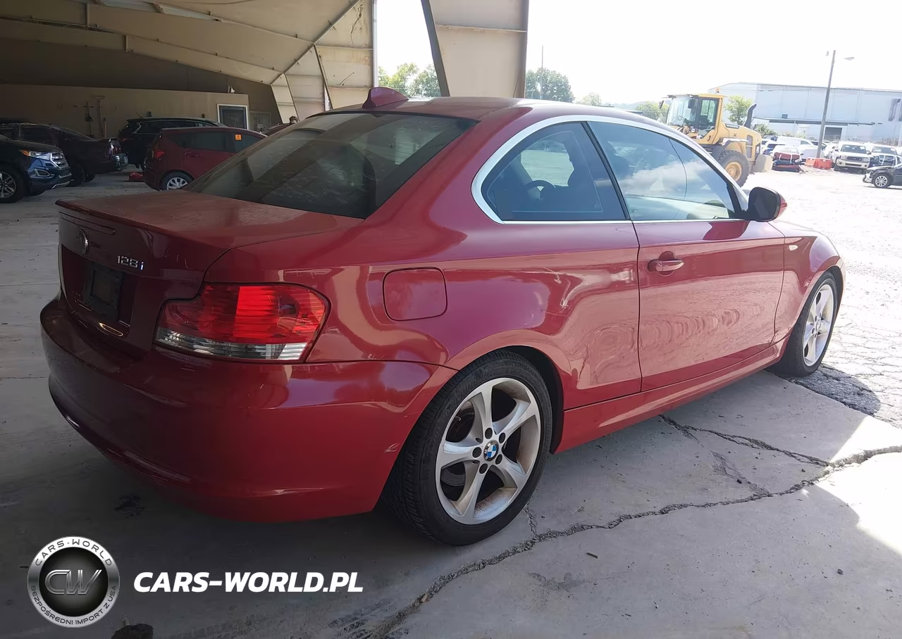 2011 BMW 128I VIN:WBAUP7C52BVK78415 - 4