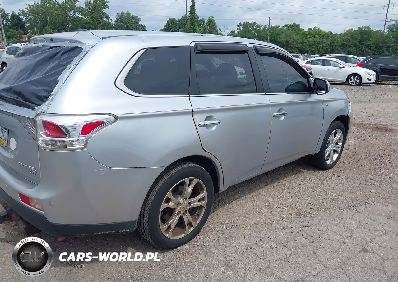 2014 Mitsubishi Outlander Gt VIN:JA4JZ4AX3EZ006871 - 4