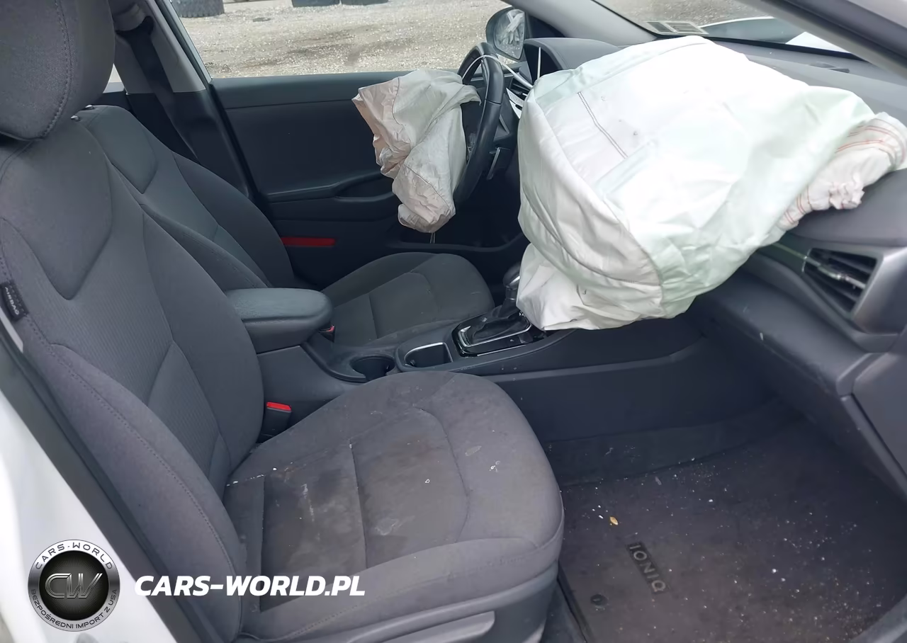 2020 Hyundai Ioniq Hybrid Se VIN:KMHC75LC0LU221134 - 5