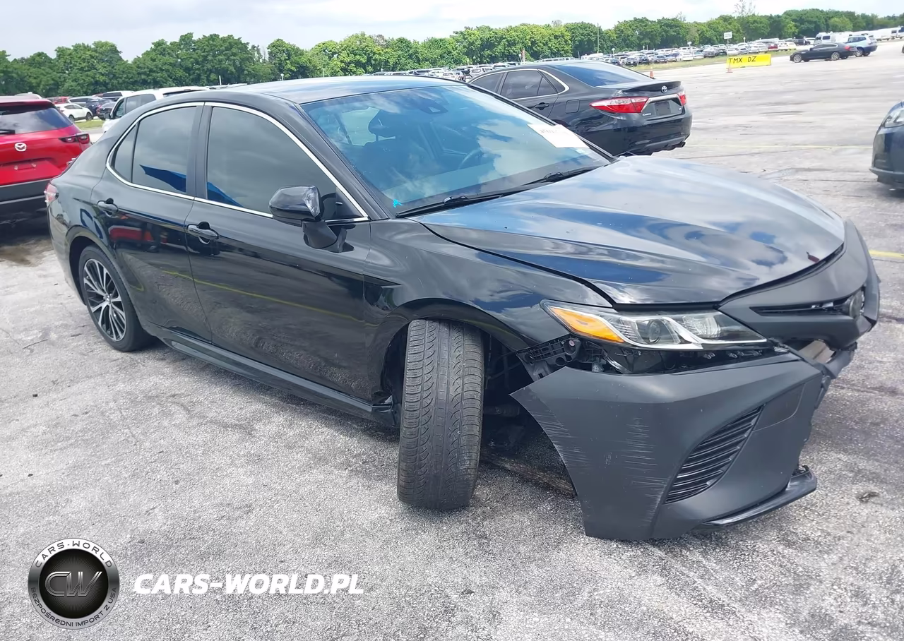 2020 Toyota Camry Se