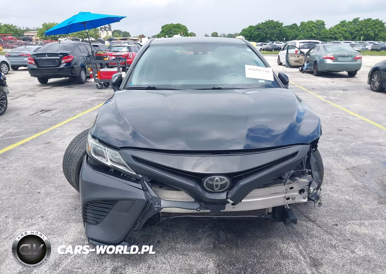 2020 Toyota Camry Se VIN:4T1G11AKXLU868159 - 12