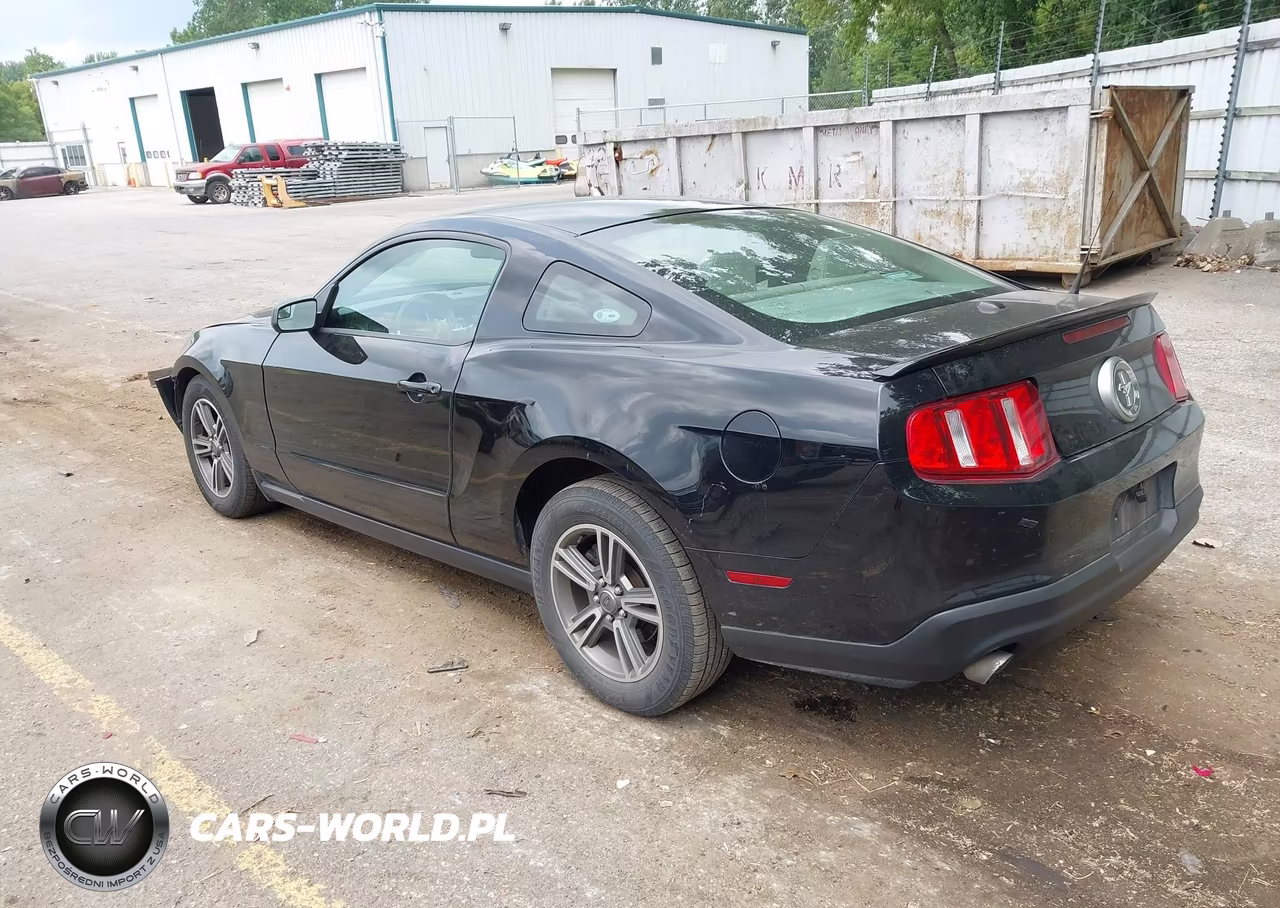 2011 Ford Mustang V6 Premium VIN:1ZVBP8AM8B5143673 - 3