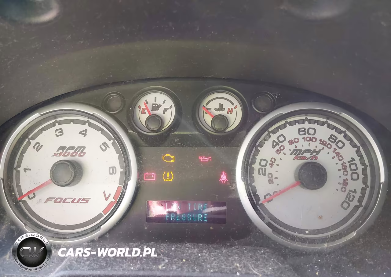 2010 Ford Focus Se VIN:1FAHP3FN4AW147557 - 7