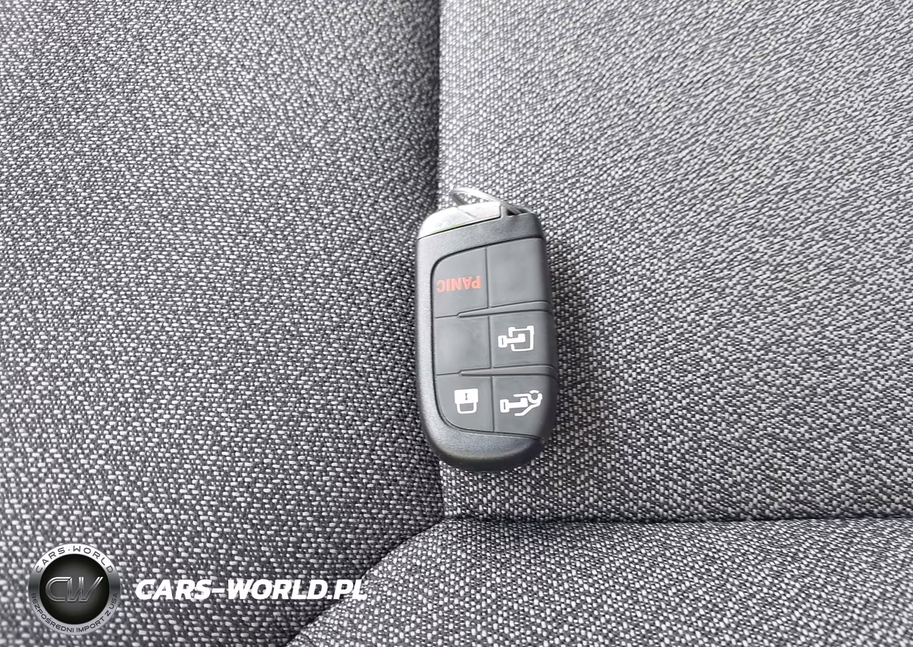 2026 Ram Promaster 1500 Tradesman Low Roof 118 Wb W-Pass Seat VIN:3C6LRVNG5TE165826 - 11