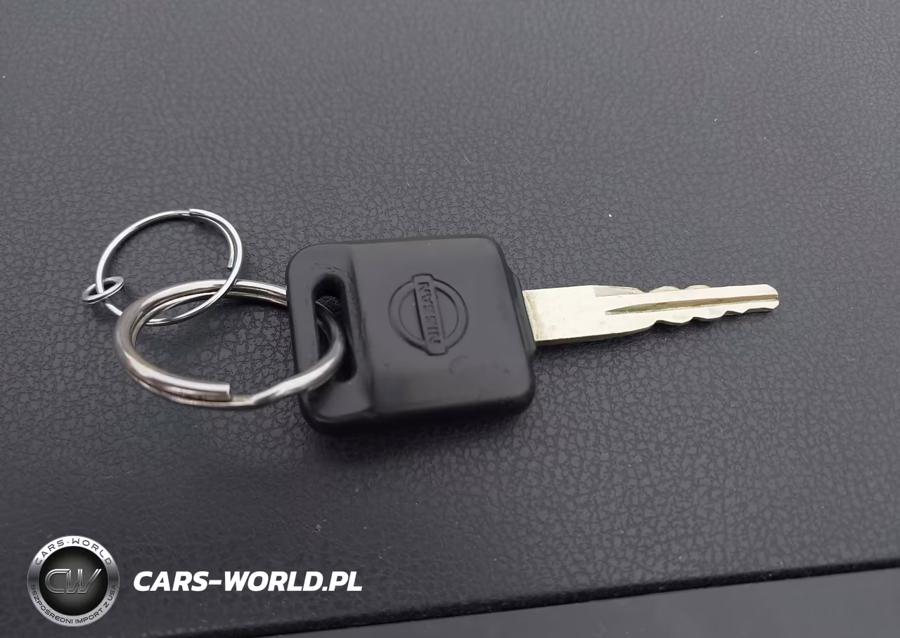 2015 Nissan Versa Note S Plus VIN:3N1CE2CP7FL410392 - 11