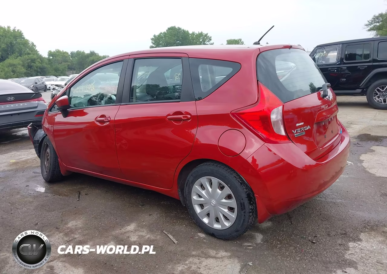 2015 Nissan Versa Note S Plus VIN:3N1CE2CP7FL410392 - 14