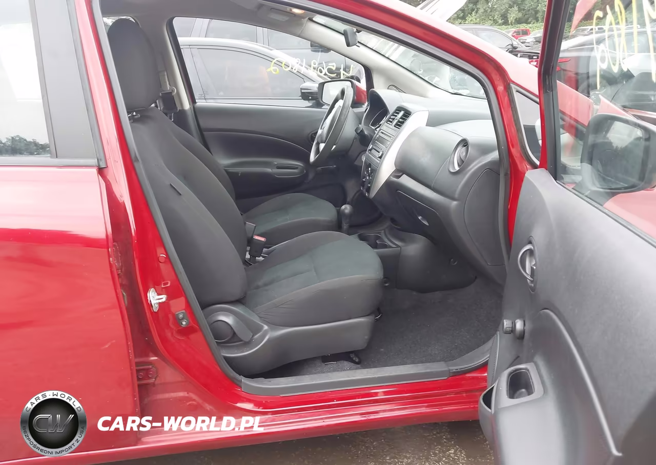 2015 Nissan Versa Note S Plus VIN:3N1CE2CP7FL410392 - 5