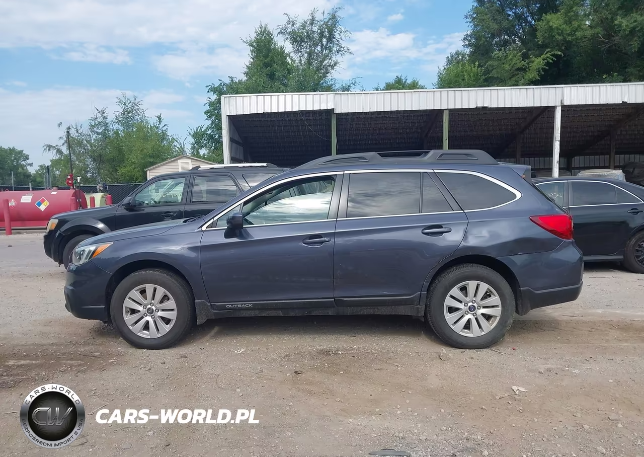 2015 Subaru Outback 2.5I Premium VIN:4S4BSBCC1F3245803 - 14