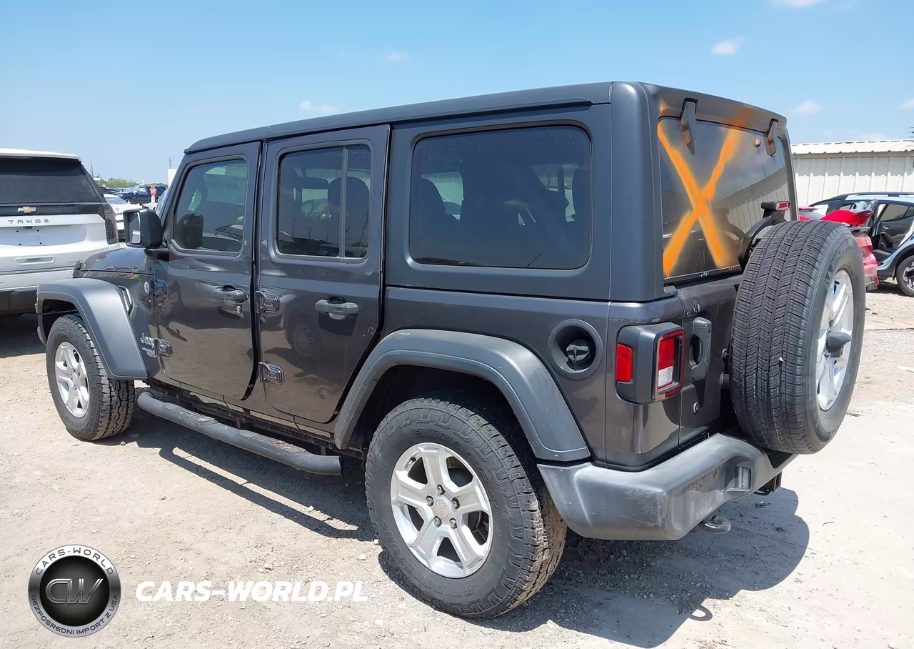 2018 Jeep Wrangler Unlimited Sport S 4X4 VIN:1C4HJXDG2JW117111 - 3