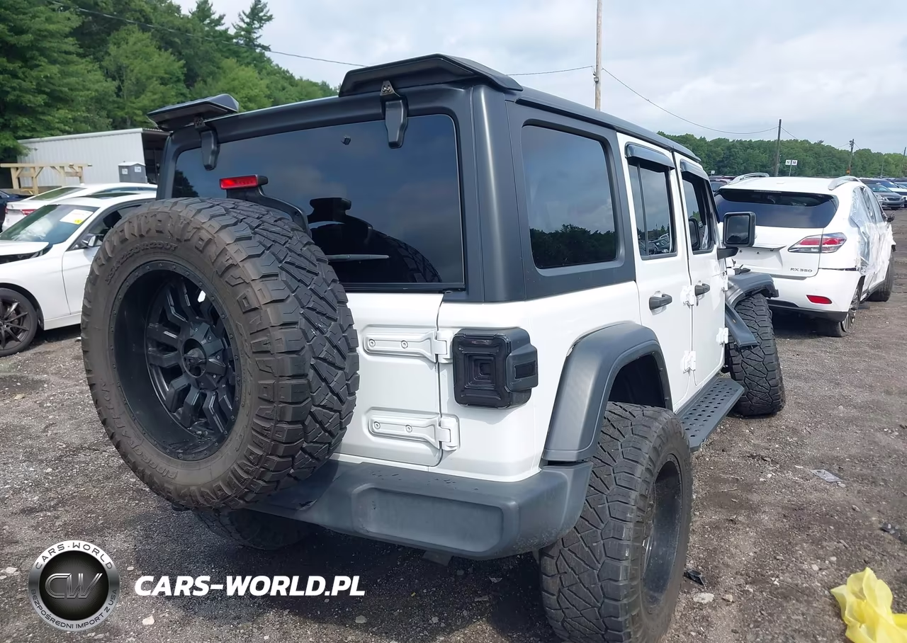 2019 Jeep Wrangler Unlimited Sport S 4X4 VIN:1C4HJXDN1KW683552 - 4