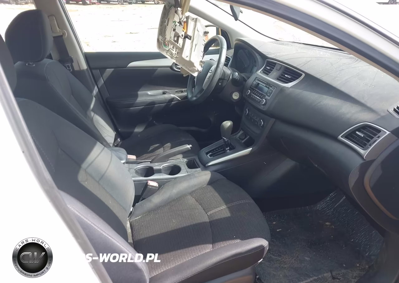 2017 Nissan Sentra S VIN:3N1AB7AP2HY390266 - 5