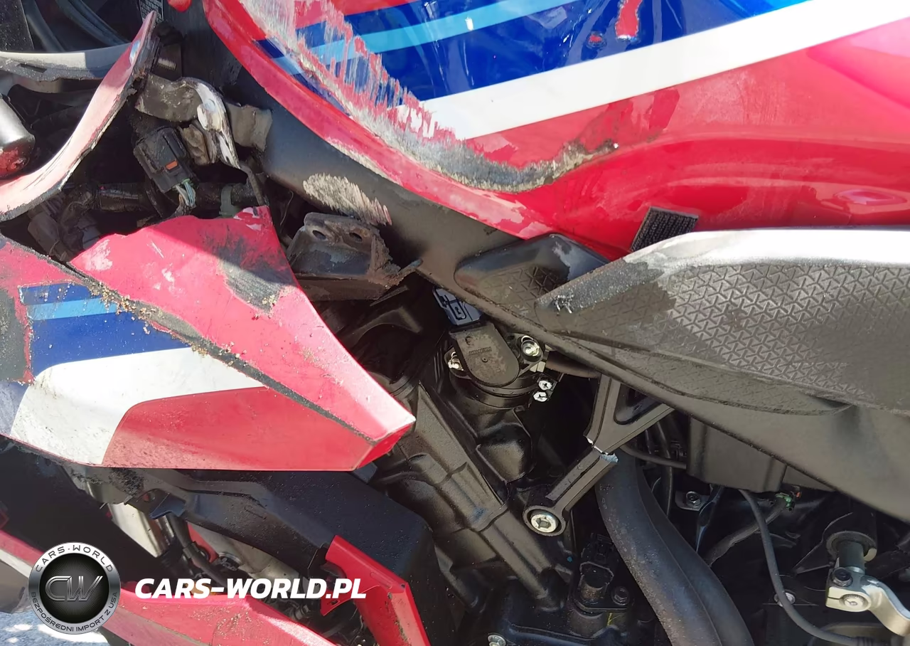 2026 Honda Cbr650 R VIN:MLHRH1552T5201901 - 9