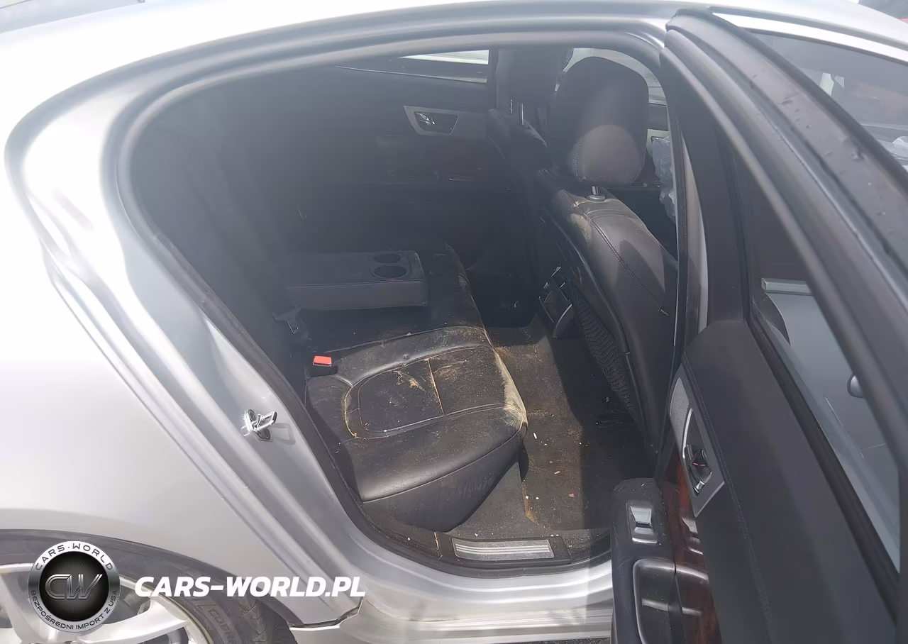 2012 Jaguar Xf VIN:SAJWA0FB5CLS60365 - 8