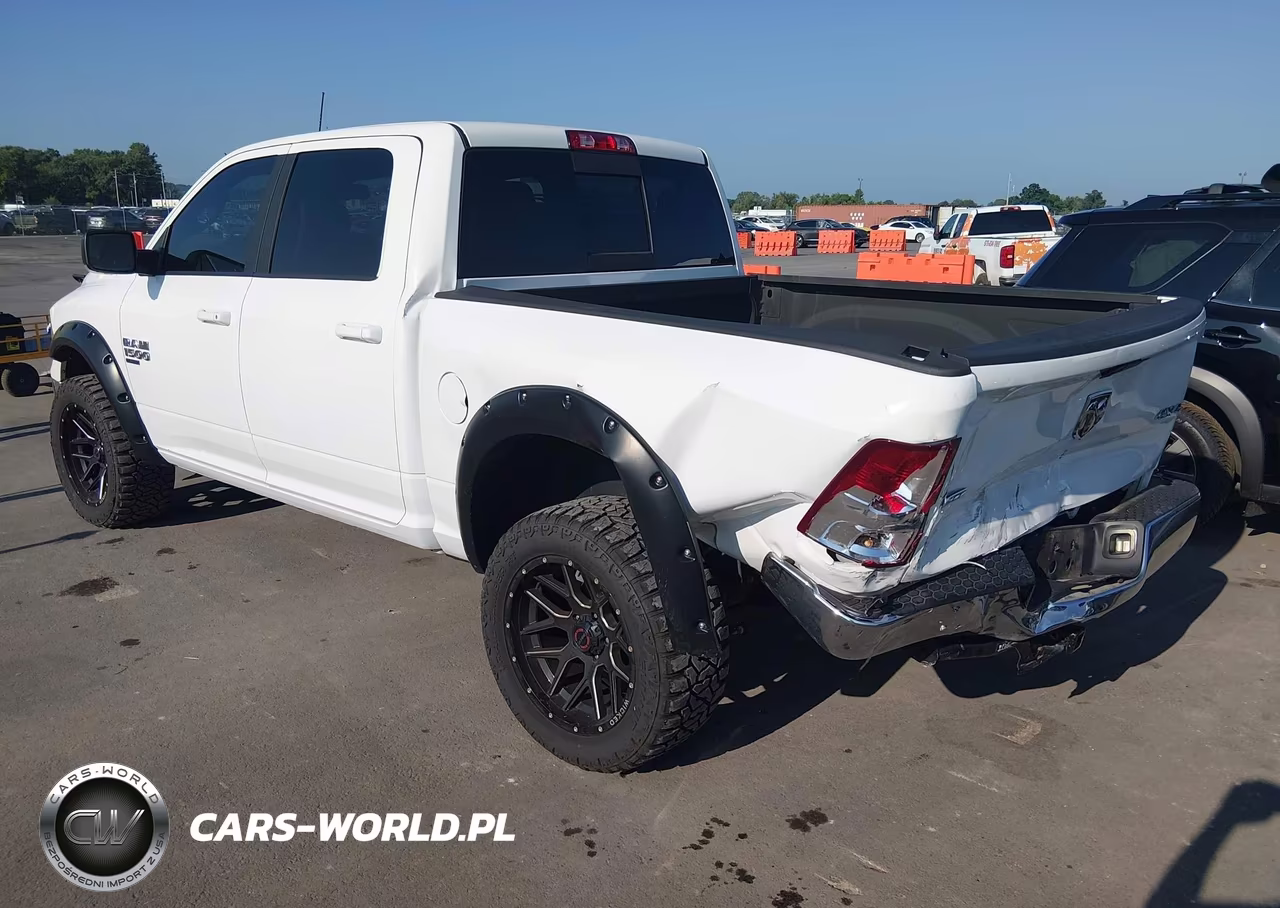 2020 Ram 1500 Classic Slt 4X4 5'7 Box VIN:3C6RR7LT6LG152609 - 3