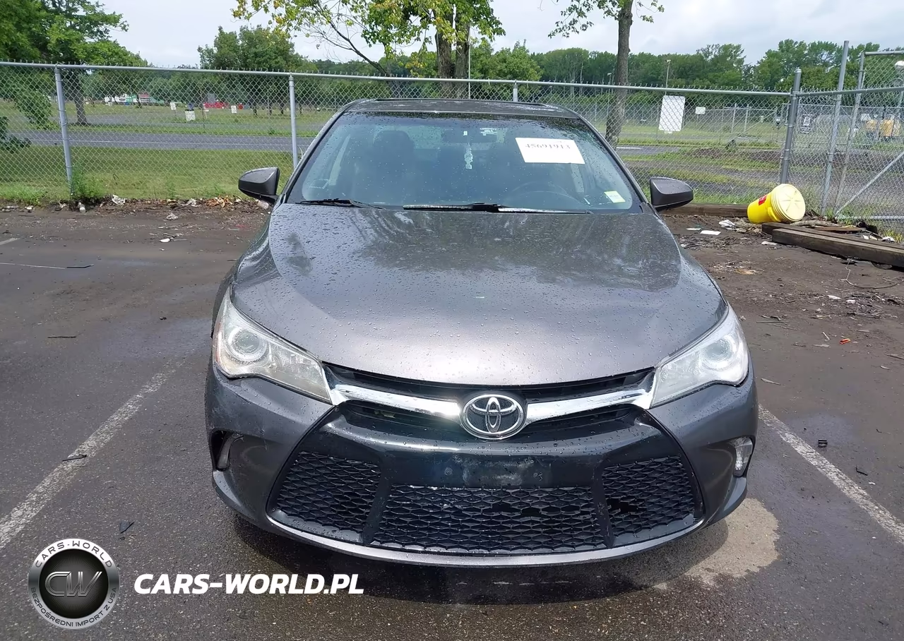 2017 Toyota Camry Se VIN:4T1BF1FK5HU356062 - 12