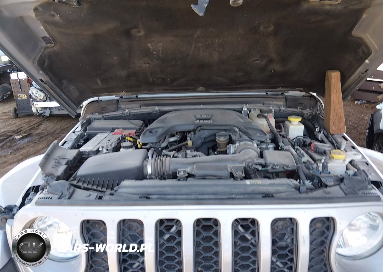 2020 Jeep Gladiator Sport S 4X4 VIN:1C6HJTAG0LL212694 - 10