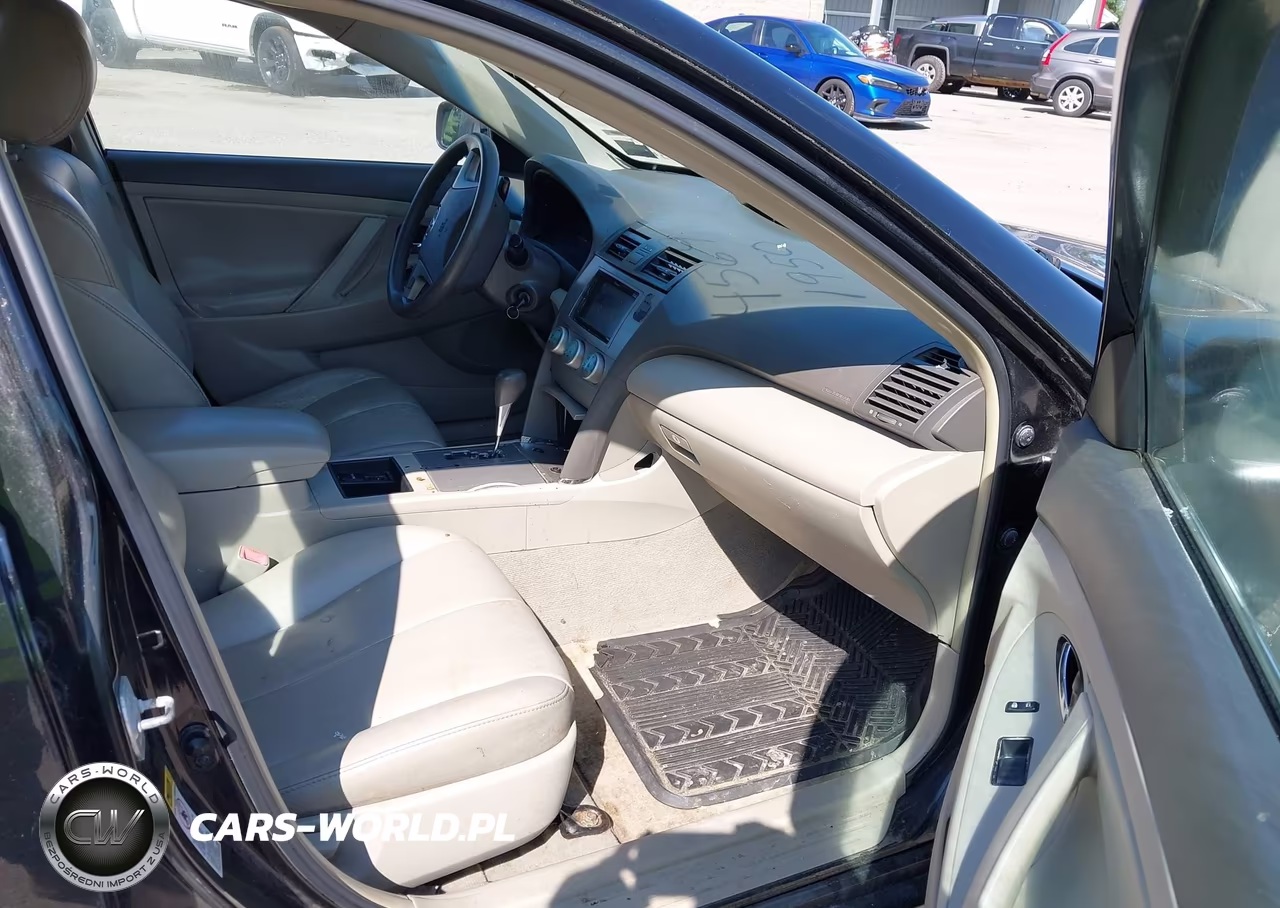2009 Toyota Camry Le VIN:4T4BE46K99R092310 - 5