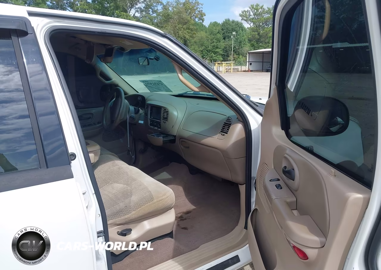2001 Ford F-150 Harley-Davidson Edition-King Ranch Edition-Lariat-Xlt VIN:1FTRW07W51KF03805 - 5
