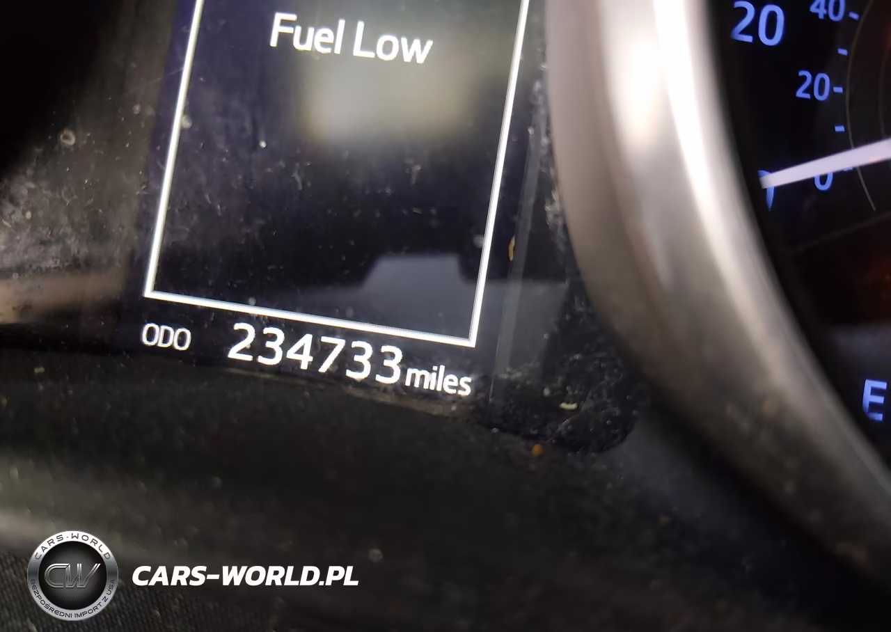 2018 Toyota Corolla Im VIN:JTNKARJE2JJ555916 - 15