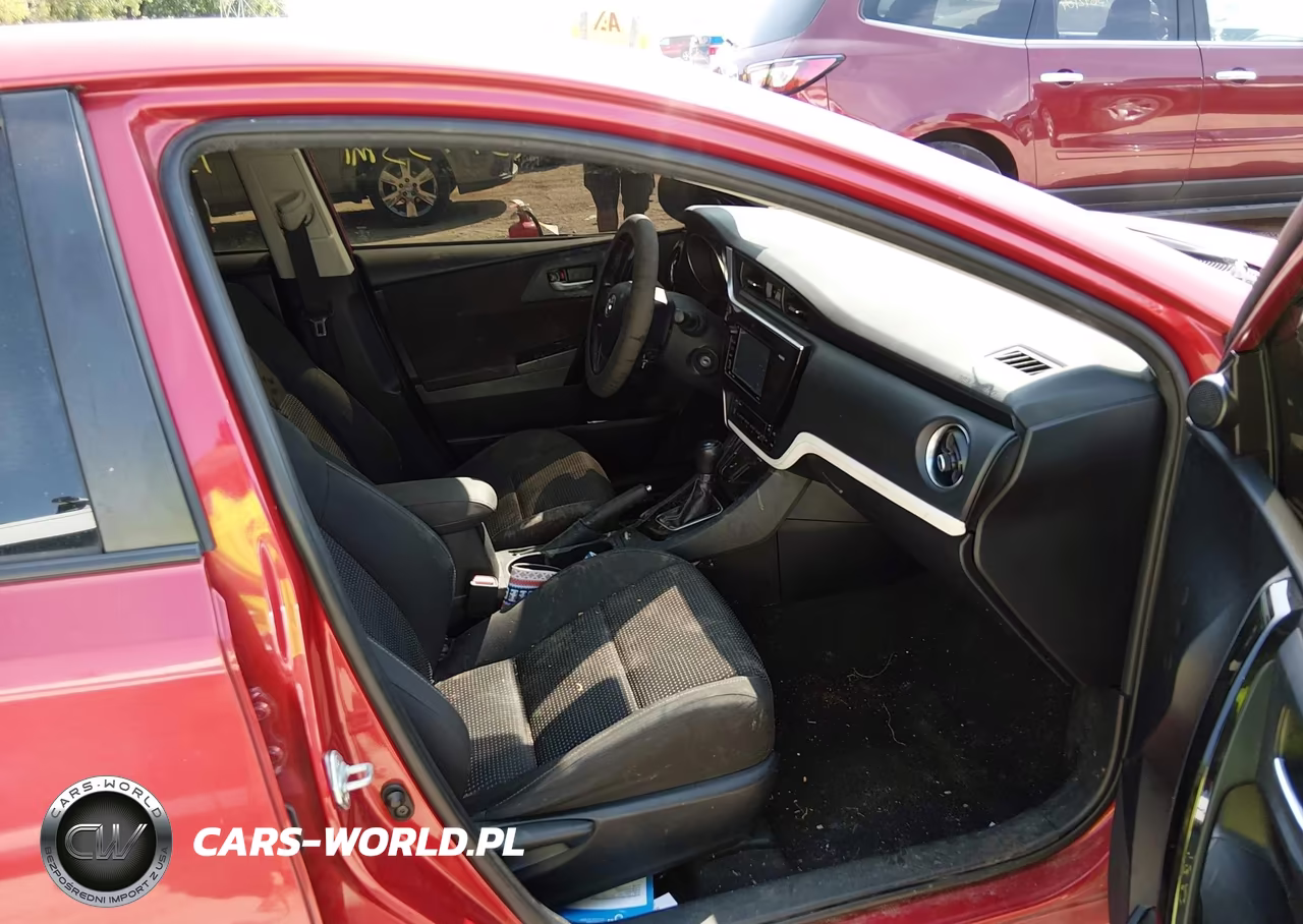 2018 Toyota Corolla Im VIN:JTNKARJE2JJ555916 - 5