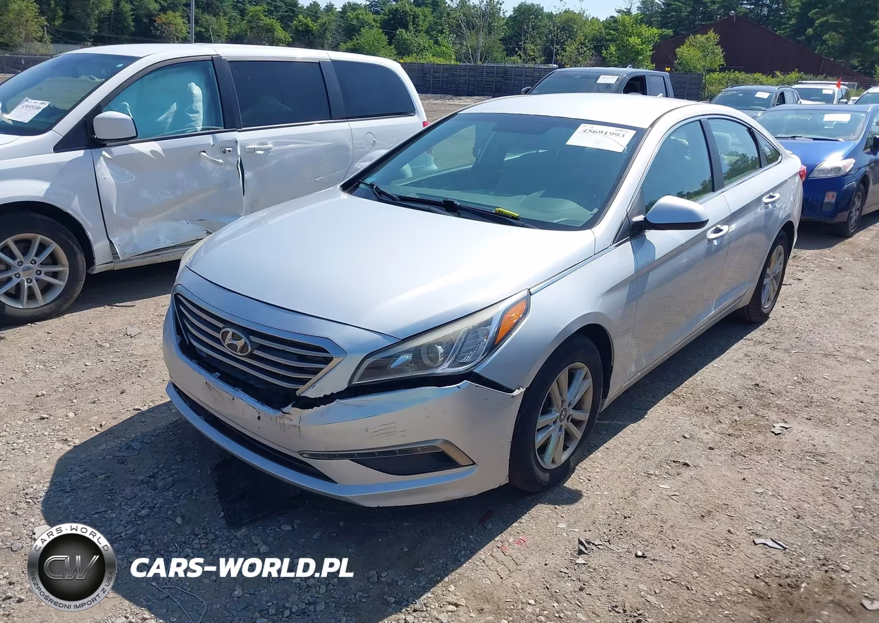 2015 Hyundai Sonata Se VIN:5NPE24AF9FH015781 - 2