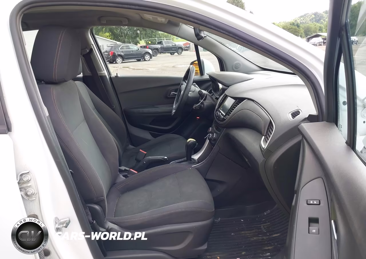 2017 Chevrolet Trax Ls VIN:3GNCJKSB3HL285979 - 5