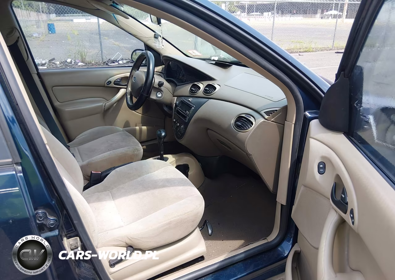 2002 Ford Focus Se Base-Se Comfort VIN:1FAFP34342W262444 - 5