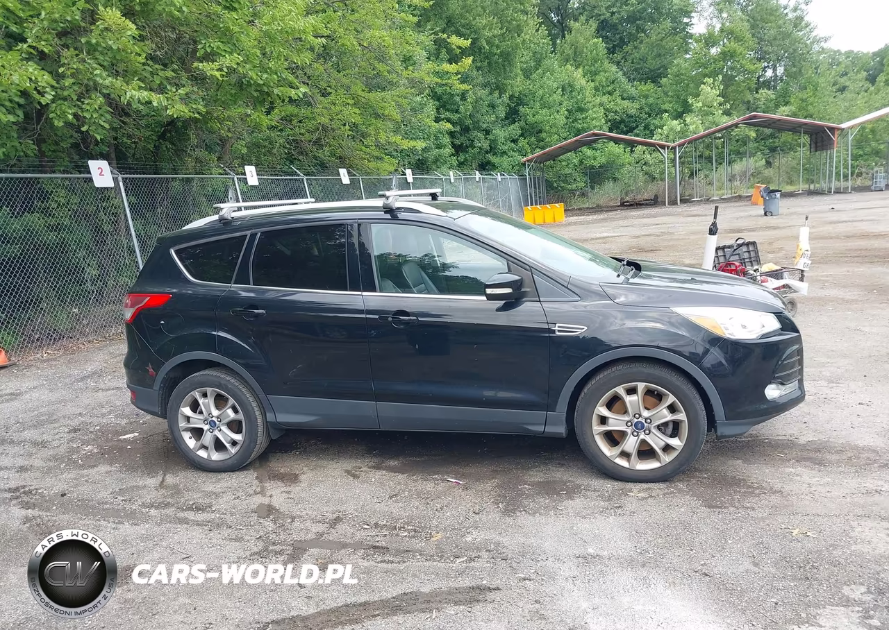 2016 Ford Escape Titanium VIN:1FMCU9JX4GUB10257 - 13
