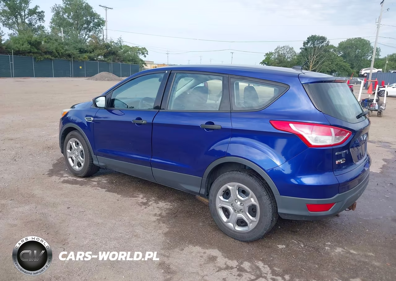 2013 Ford Escape S VIN:1FMCU0F79DUA13314 - 3