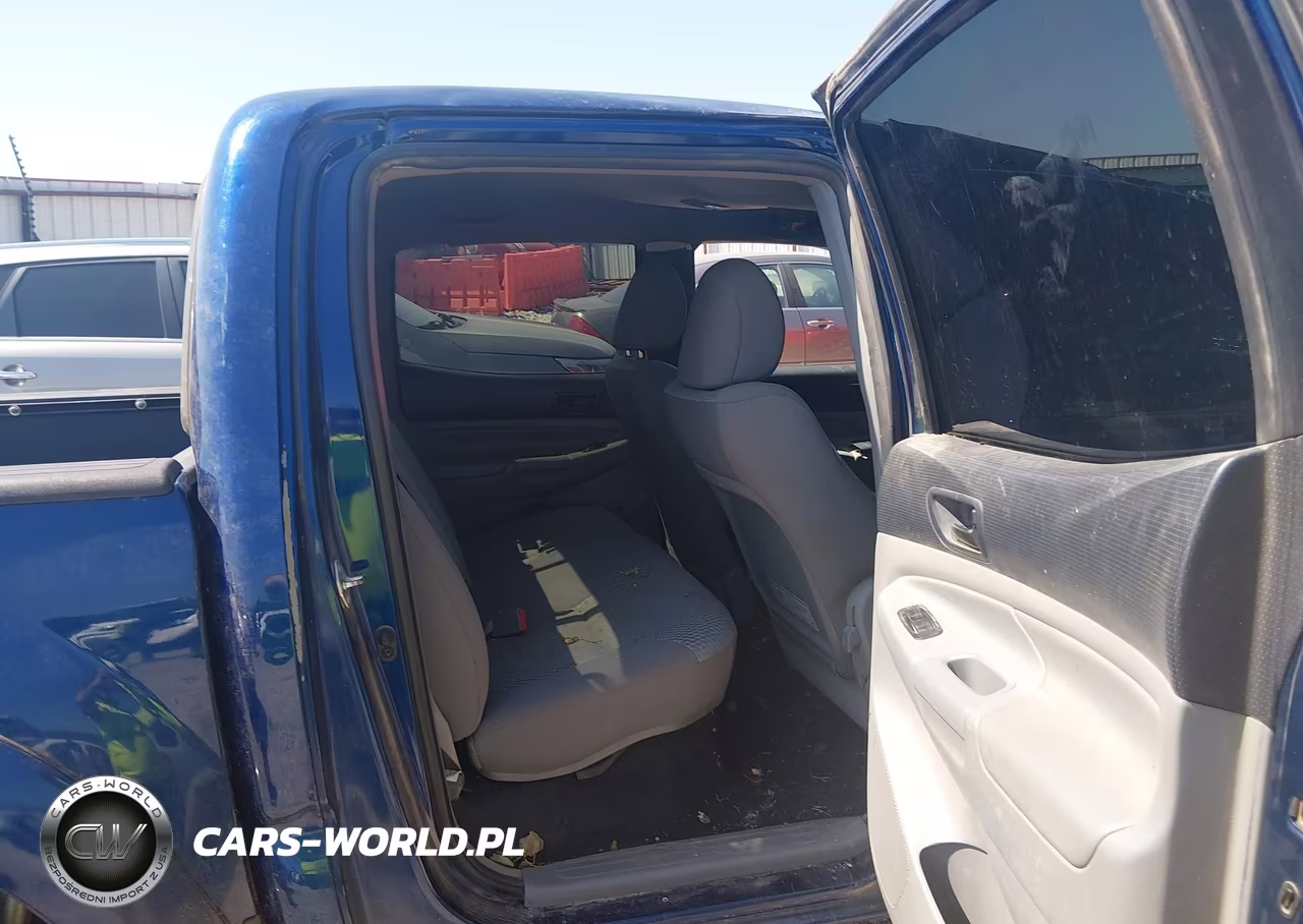 2015 Toyota Tacoma Base V6 VIN:5TFLU4EN5FX129896 - 8