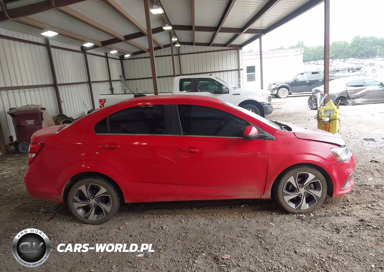 2017 Chevrolet Sonic Premier Auto VIN:1G1JF5SB1H4101723 - 13