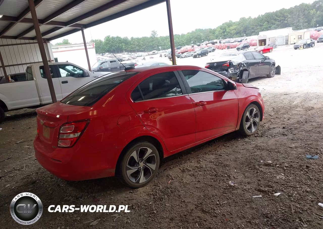 2017 Chevrolet Sonic Premier Auto VIN:1G1JF5SB1H4101723 - 4