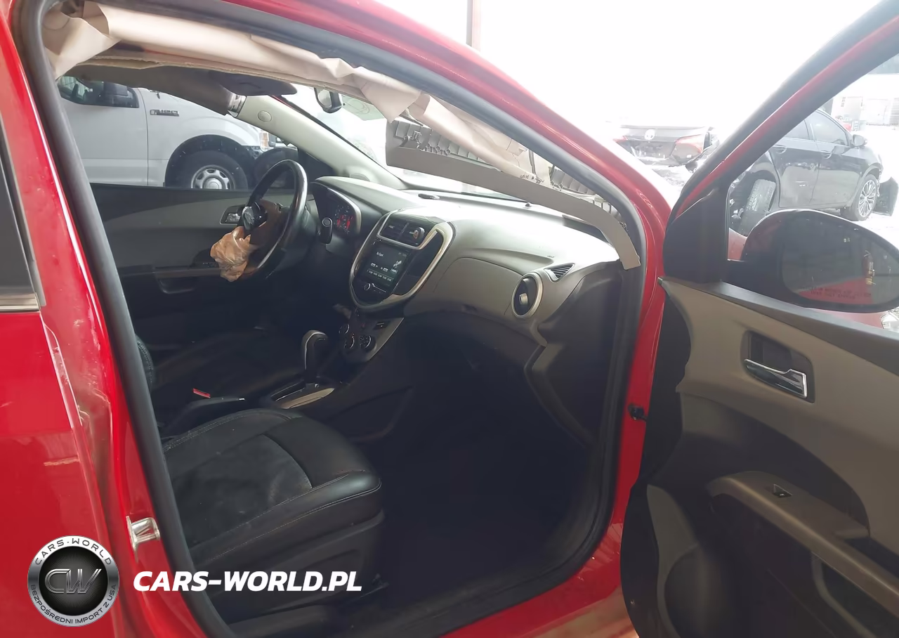 2017 Chevrolet Sonic Premier Auto VIN:1G1JF5SB1H4101723 - 5