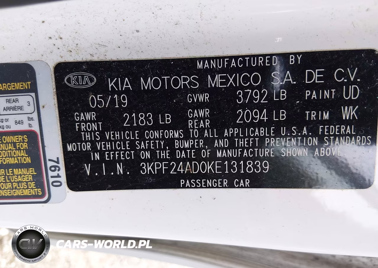 2019 Kia Forte Lxs VIN:3KPF24AD0KE131839 - 9
