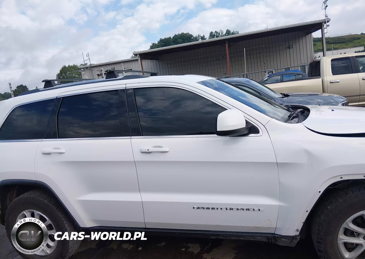 2016 Jeep Grand Cherokee Laredo VIN:1C4RJFAG8GC420651 - 14